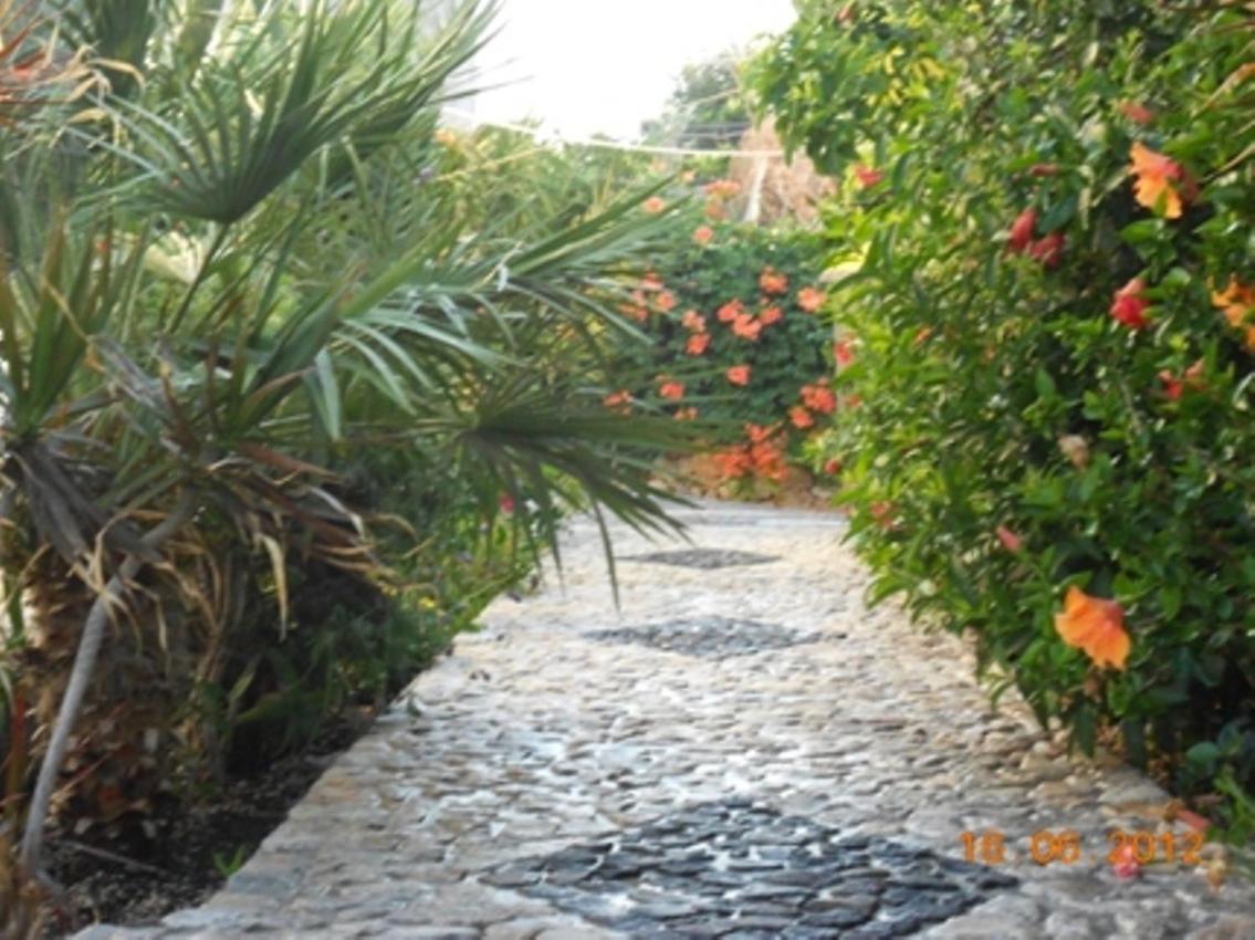 Sea Bliss Villas Karterados  Exterior photo